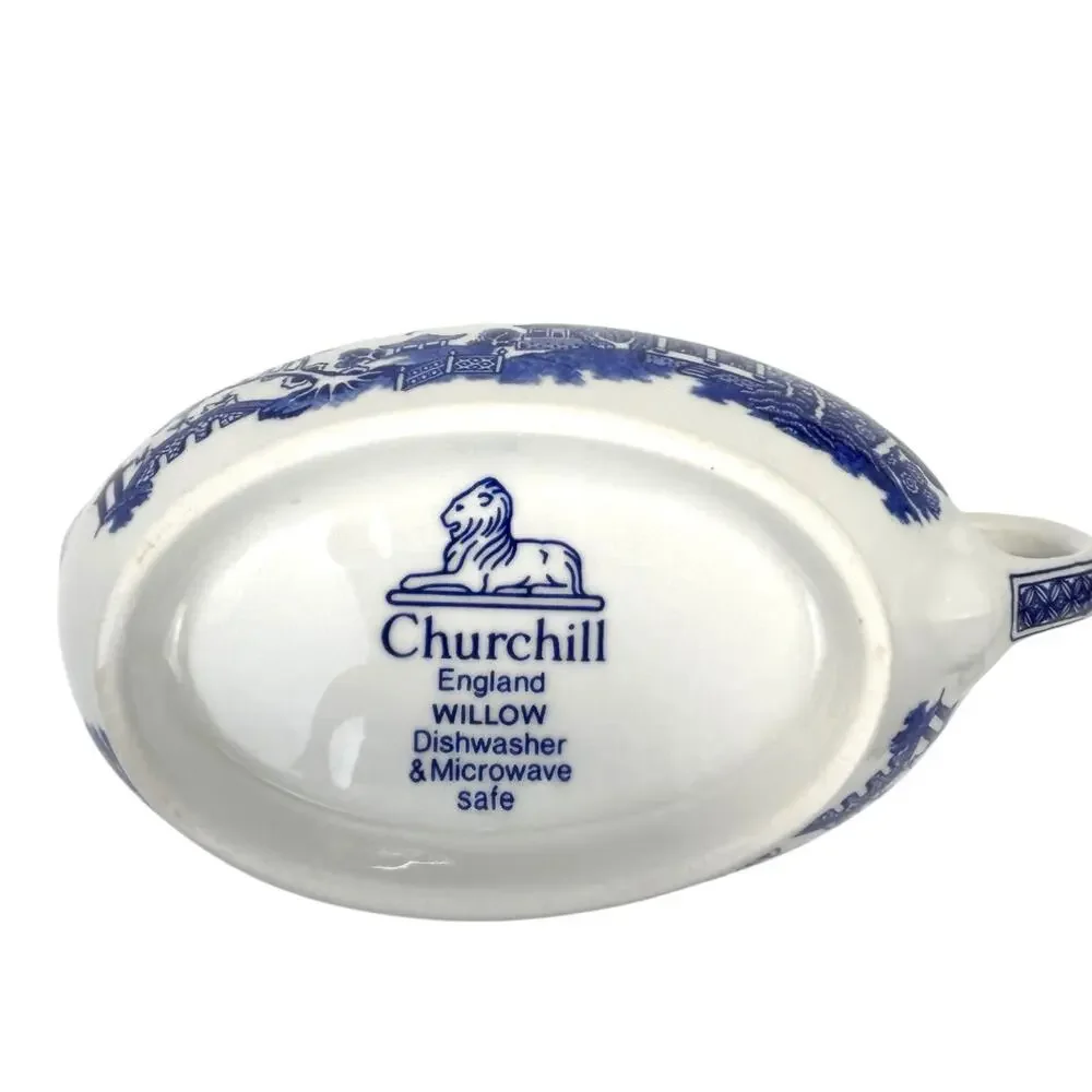 Churchill Blue Willow Gravy Sauce Boat Staffordshire England